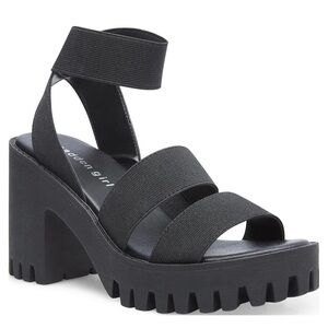 Y2K Madden Girl Black Platform Sandals